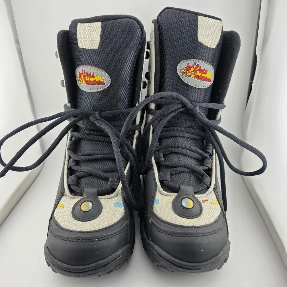 World Industries Snowboard Boots Flame Boy Wet Willy Youth 4 Nostalgia‎